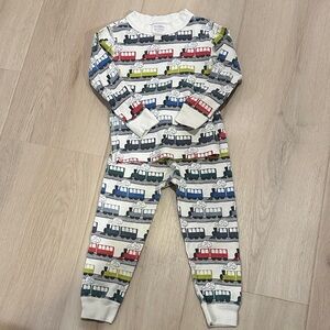 Hanna Andersson Train Print Pajama Set - Red, Green, Black 3T